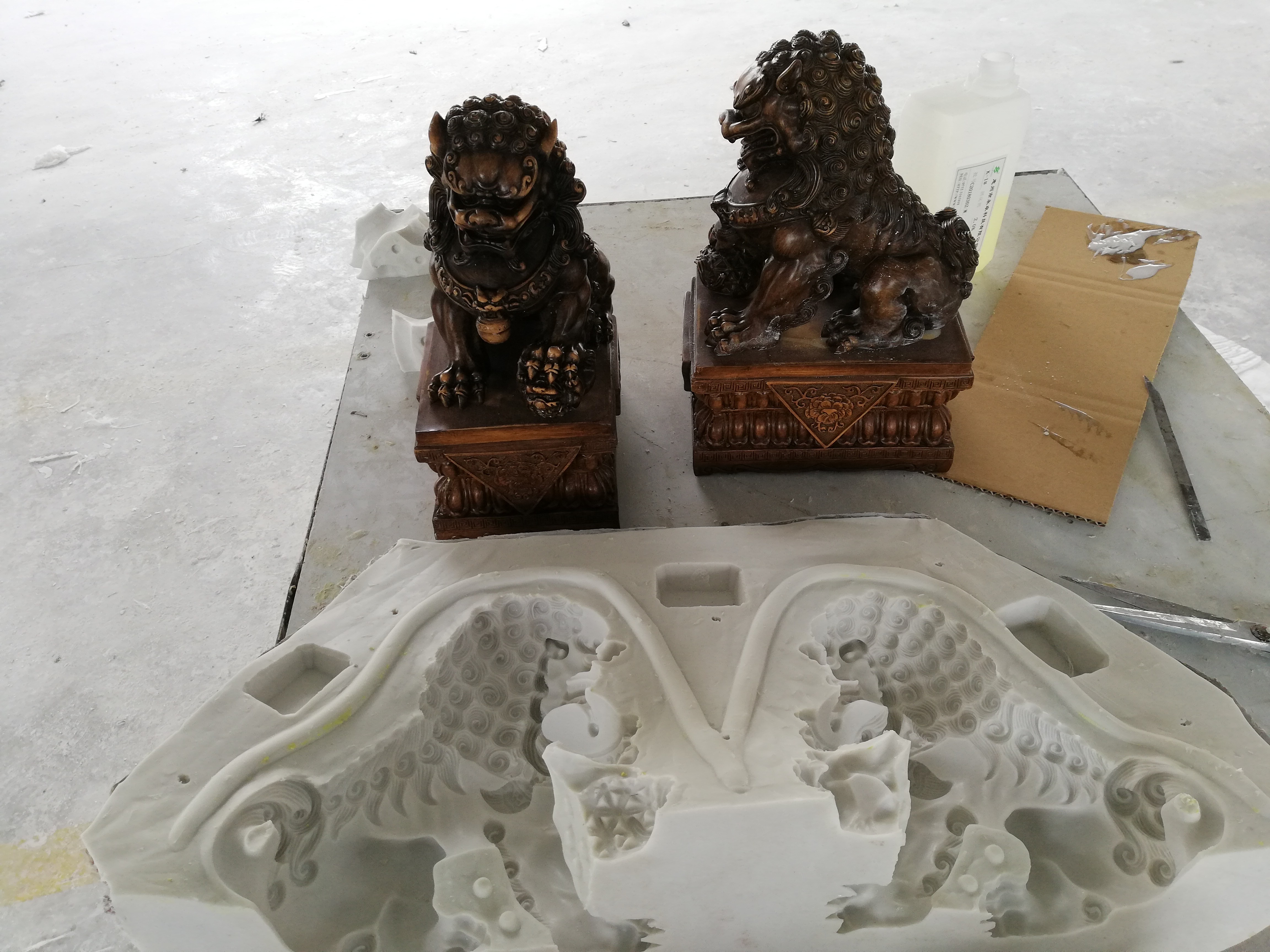 模具硅膠翻模樹脂工藝品出現燒模情況怎么辦 ？